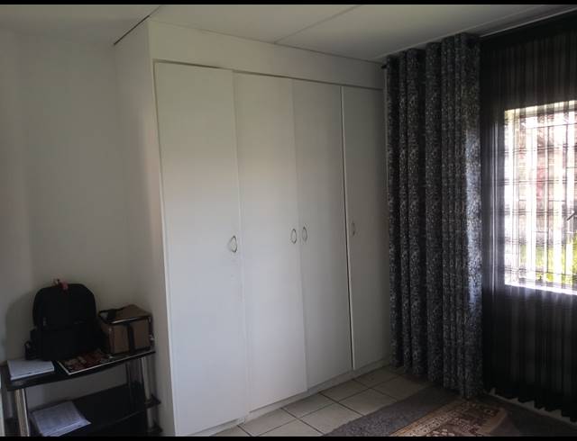 2 BEDROOM SECTIONAL TITLE FOR SALE IN COMET